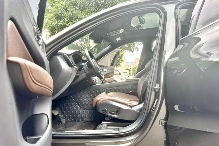 Used Volvo XC60 2021 T5 4x4 Smart Luxury Edition
