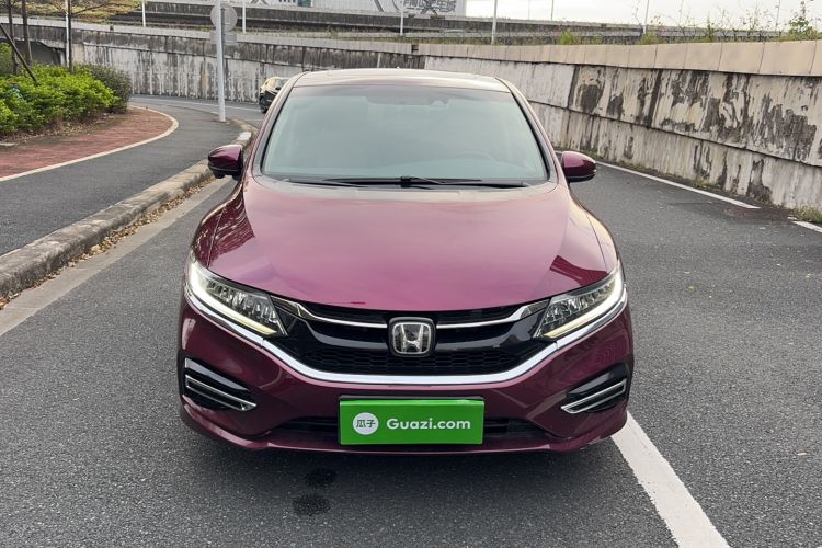 Used Honda Jade 2017 210TURBO CVT Luxury Edition 6 Seats
