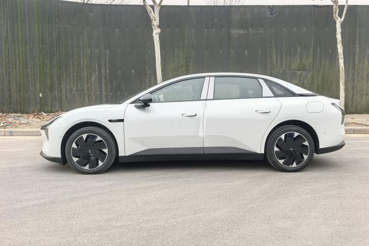 Used XPeng MONA M03 2025 600 with Ultra-Long Range Max