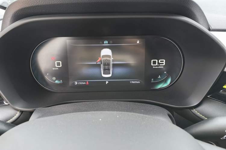 Used Roewe i5 2021 Revised Version 1.5L CVT Diamond Edition
