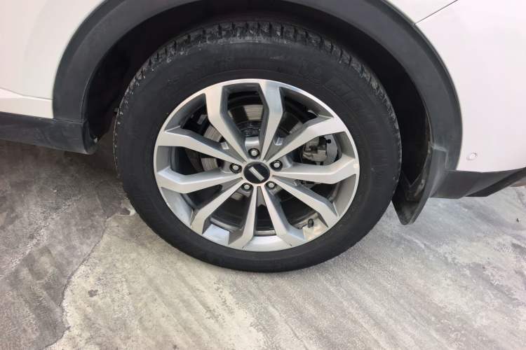 Used Wey VV6 2019 2.0T Four-Wheel Drive Flagship Version China VI Standard