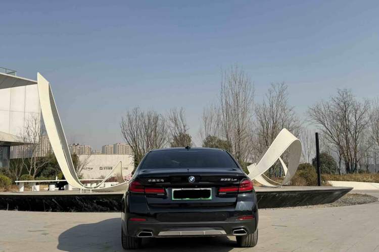 Used BMW 5 Series New Energy 2022 535Le M Sport Package
