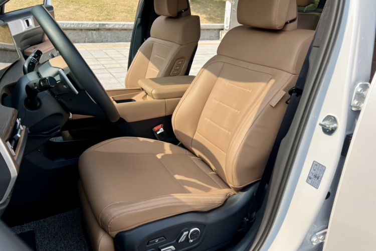 Used Hyundai Santa Fe 2024 2.0T Connoisseur Pro Max
