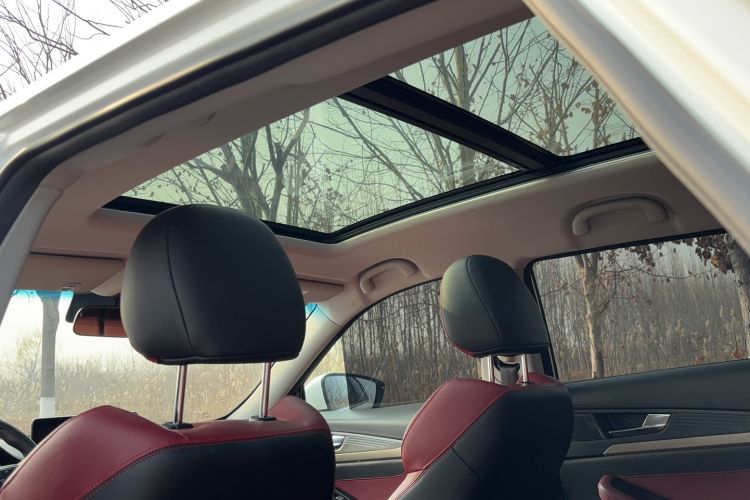 Used JETOUR X70 2023 1.5T DCT Beyond PRO+ Edition 5-Seater
