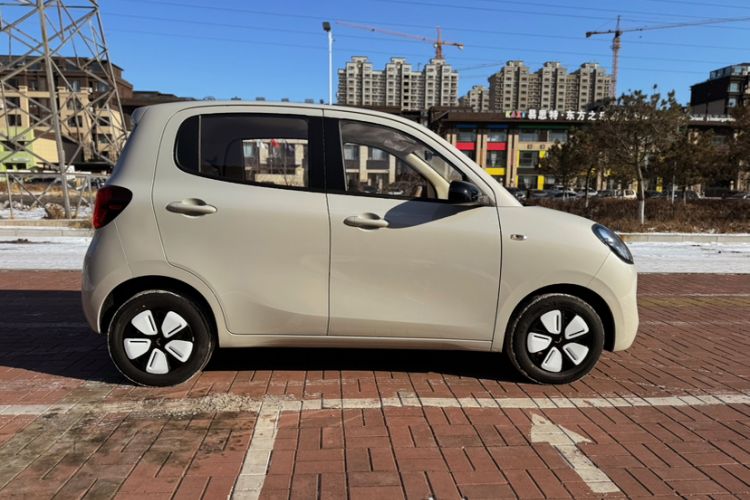 Used Wuling Hongguang MINIEV 2025 Four-Door Version Advanced Edition
