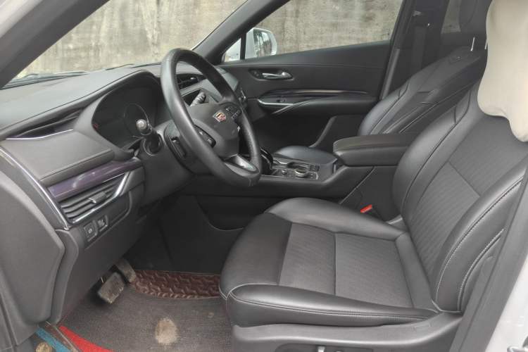 Used Cadillac XT4 2021 28T Two-Wheel Drive Tech Edition
