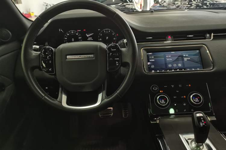 Used Land Rover Range Rover Evoque 2020 249 PS R-DYNAMIC S Sport Edition
