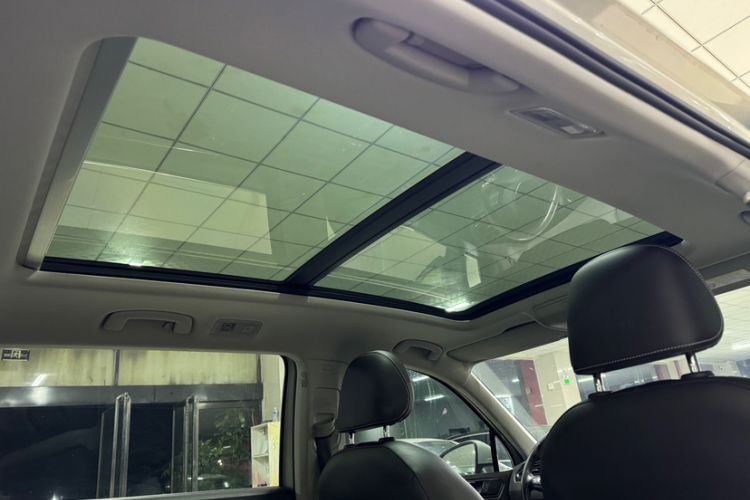 Used Volkswagen Tiguan L 2017 330TSI Automatic Two-Wheel Drive Luxury Edition