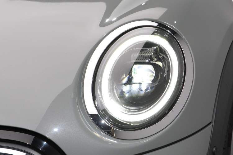 Used  MINI 2022 1.5T COOPER Classic Edition Five-Door Version
