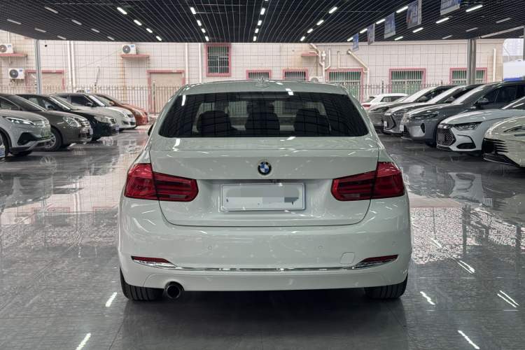 Used BMW 3 Series 2017 318Li Fashion Model
