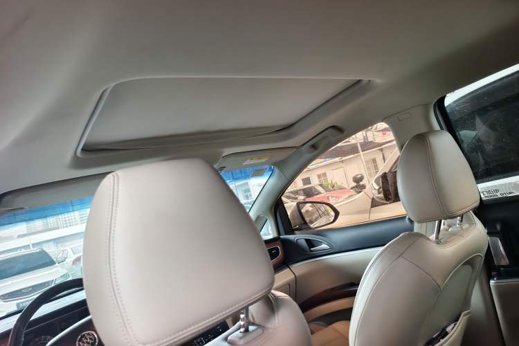 Used Buick GL8 2017 25S Luxury Version China V Standard
