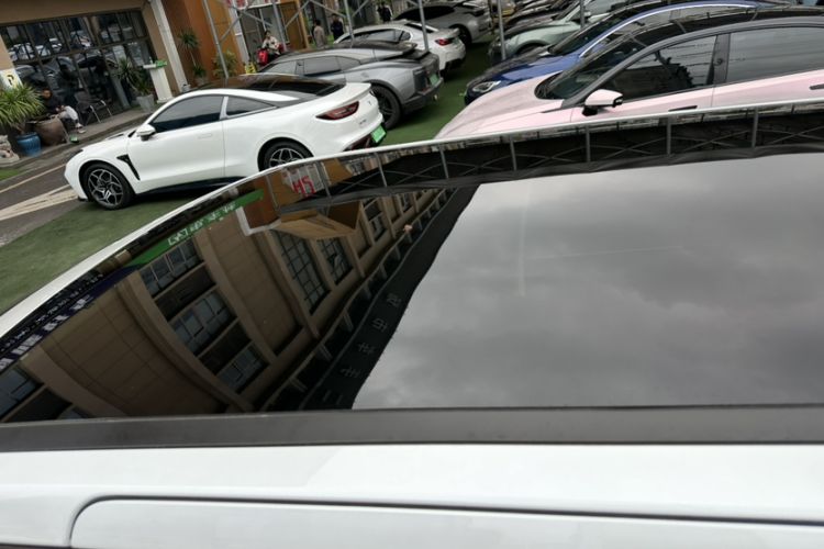 Used XPeng X9 2024 610 Long-Range Pro
