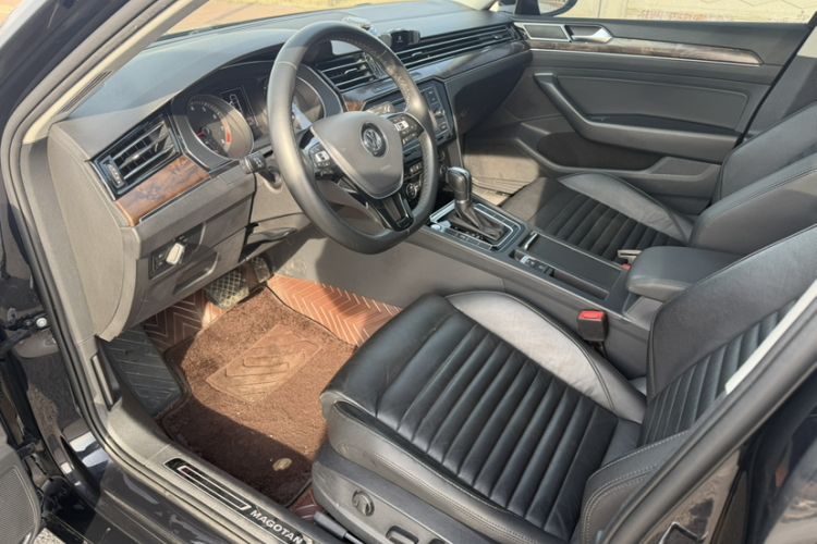 Used Volkswagen Magotan 2018 Facelift 380TSI DSG Luxury Version
