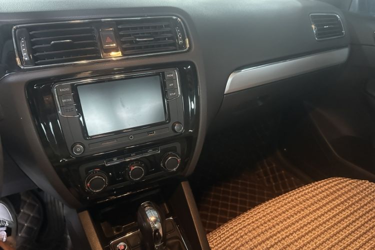 Used Volkswagen Sagitar 2018 1.6L Automatic Comfort Model
