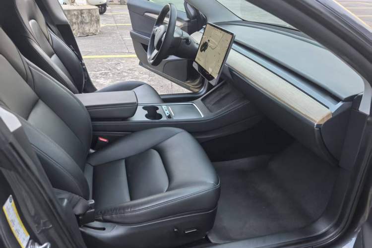 Used Tesla Model 3 2021 Standard Range Rear-Drive Upgraded Version
