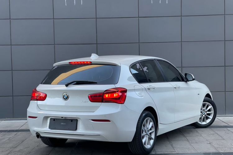 Used BMW 1 Series 2015 118i Urban Design Package
