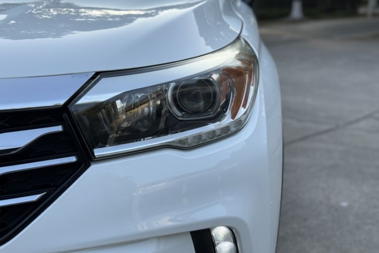 Used GAC Trumpchi GS4 2017 235T Automatic Two-Wheel Drive Luxury Smart Connectivity Version