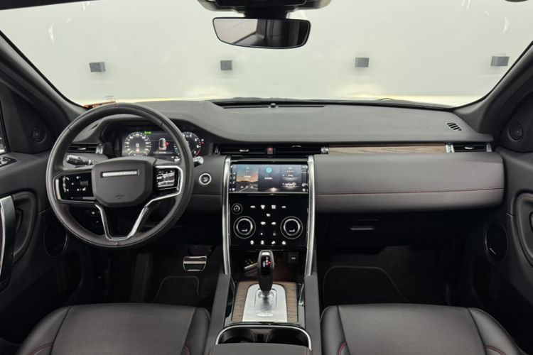 Used Land Rover Discovery Sport 2022 Revised Version 2 249 PS R-Dynamic SE Performance Tech Edition 5 Seats
