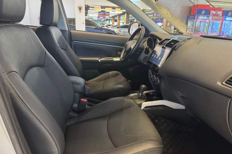 Used Mitsubishi ASX 2016 2.0L CVT Two-Wheel Drive Navigation Edition