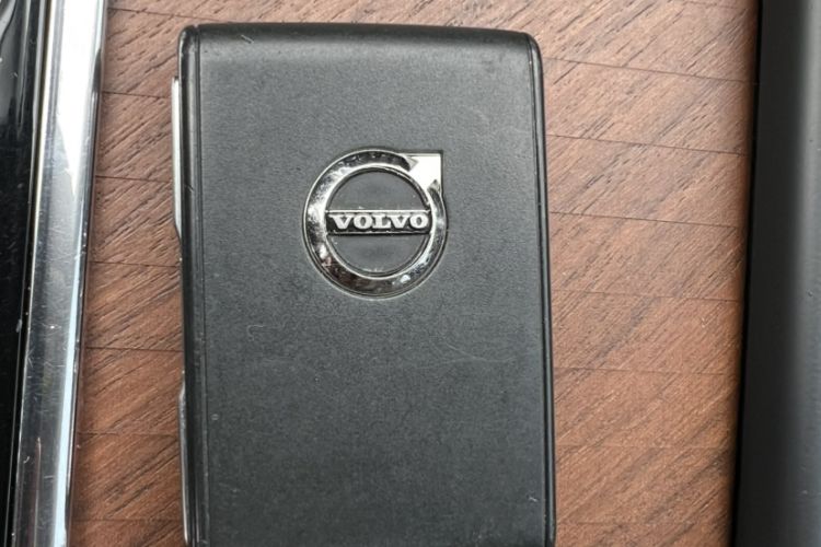 Used Volvo XC90 2020 Facelifted T6 Zhiyi Luxury 7-Seater
