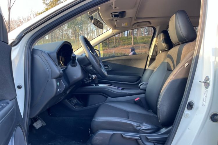 Used Honda Vezel 2020 1.5L CVT Pioneer Edition