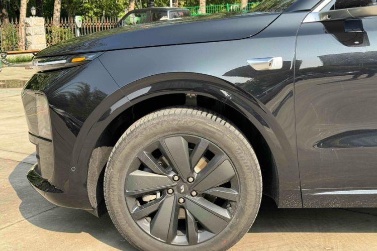 Used Li Auto L6 2025 Pro Smart Refresh Edition
