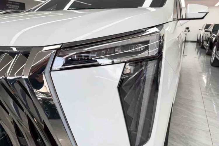 Used GAC Trumpchi M8 2023 Zongshi Series 400T Flagship Edition
