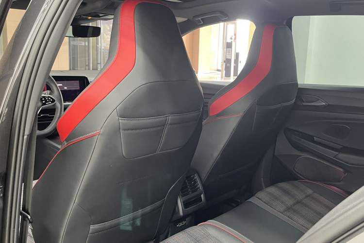 Used Volkswagen  2021 Facelift 380TSI DSG GTI
