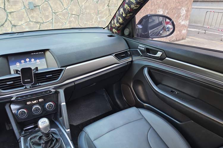 Used Haval H6 2019 Sport Edition 1.5T Manual Two-Wheel Drive Elite Model China VI Standard
