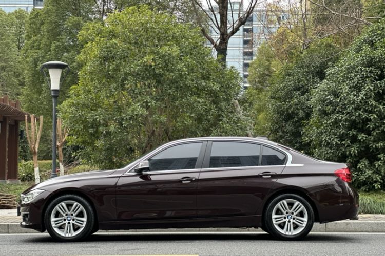 Used BMW 3 Series 2017 320Li Fashion Model
