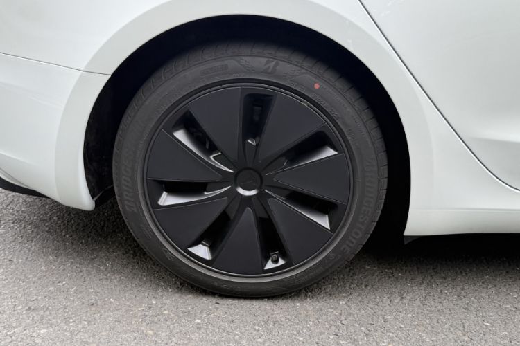 Used Tesla Model 3 2025 Rear-Wheel-Drive Version