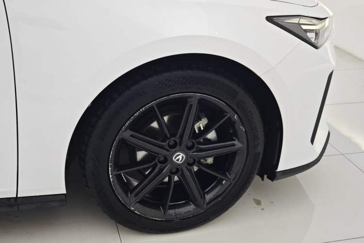 Used Changan UNI-V 2022 1.5T Prestige Version
