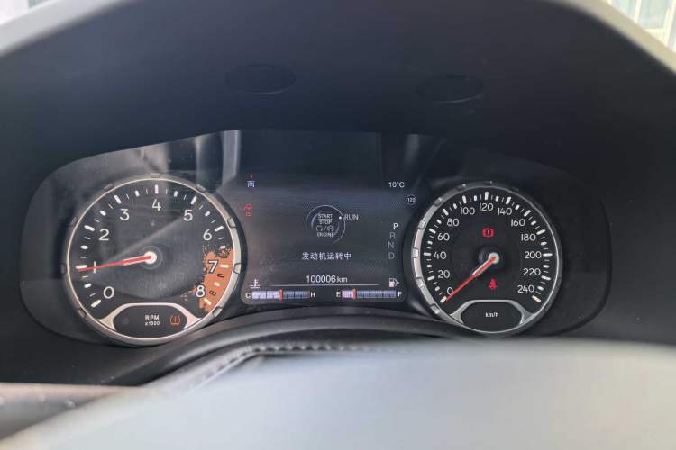 Used  Renegade 2016 2.0L Automatic Four-Wheel Drive 75th Anniversary Tribute Edition