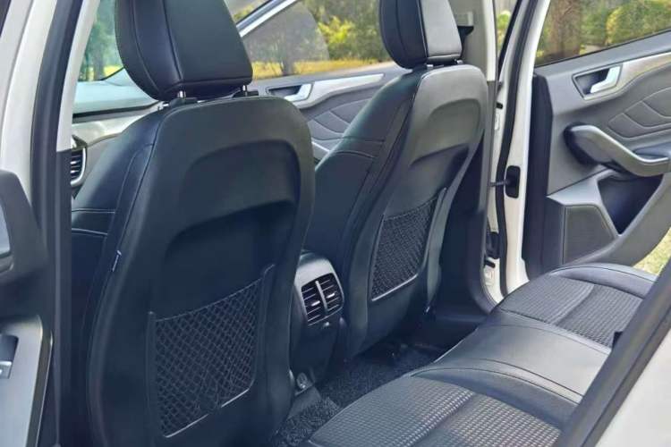 Used Ford Focus 2020 Sedan EcoBoost 180 Automatic Trend Edition