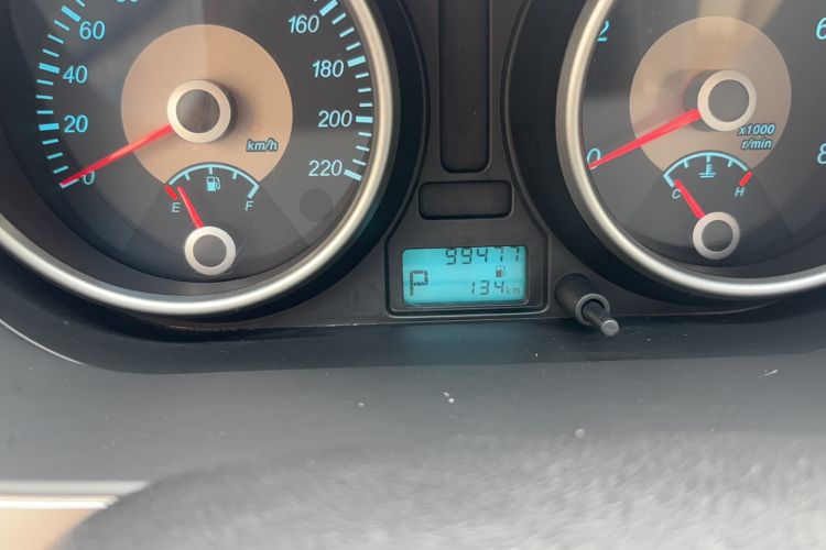 Used Buick Excelle 2013 1.5L Automatic Classic Model
