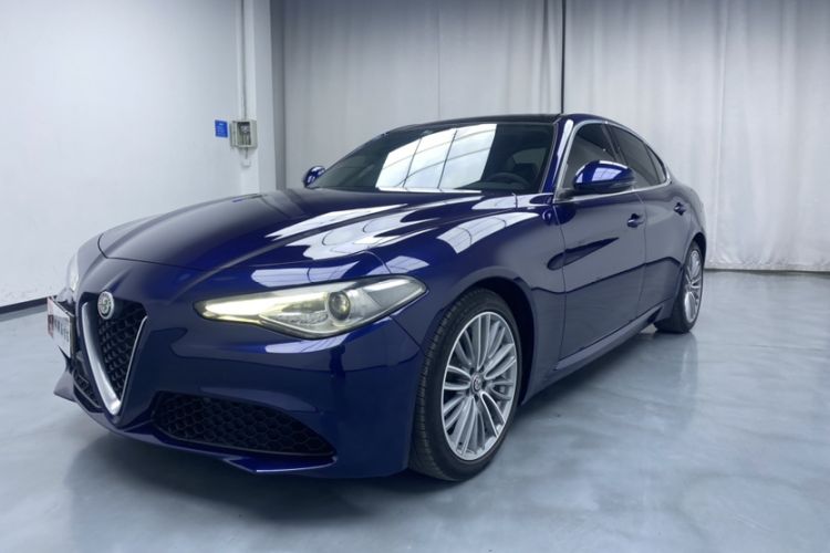 Used Alfa Romeo Giulia 2017 2.0T 280HP Luxury Edition