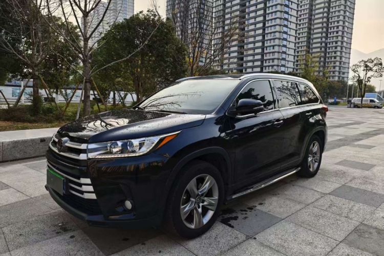 Used Toyota Highlander 2018 2.0T Four-Wheel Drive Luxury Edition 7 Seats China V Emission Standard
