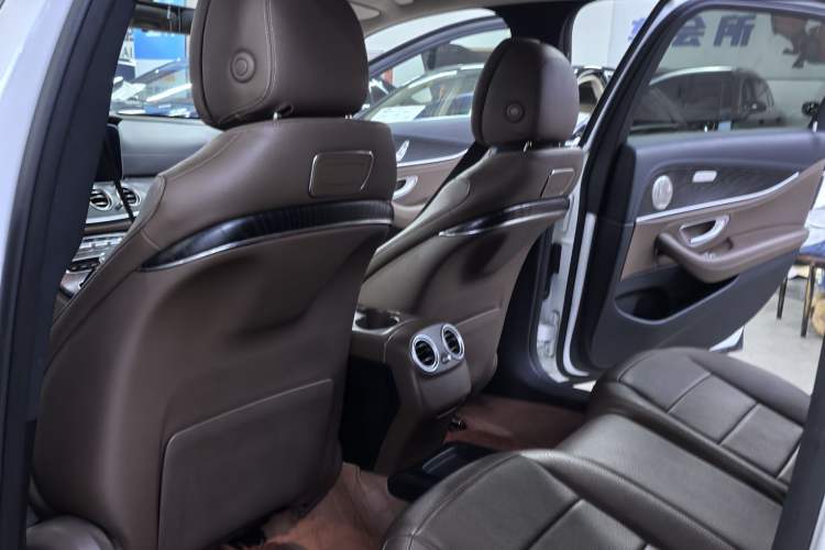 Used Mercedes-Benz E-Class 2019 E 200 L Sport Edition
