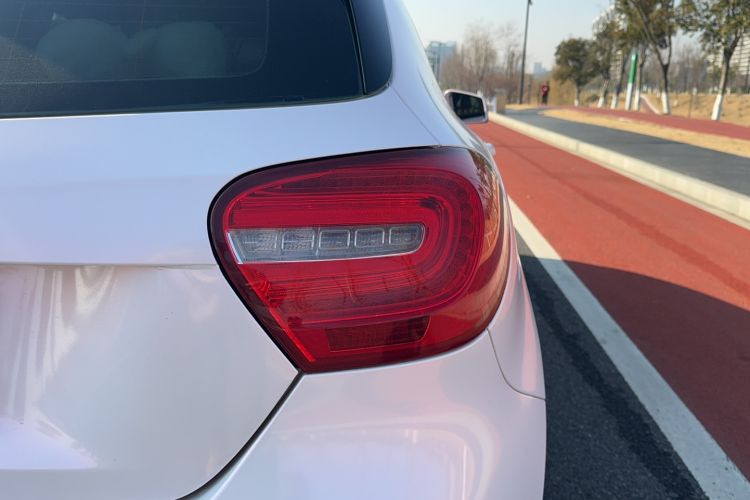 Used Mercedes-Benz A-Class 2015 A 200 Fashion Model