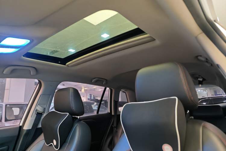 Used Changan CS75 2016 1.8T Automatic Elite Model China V Standard