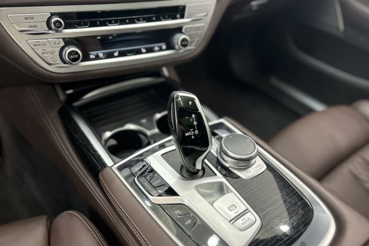 Used BMW 7 Series 2021 730Li M Sport Package