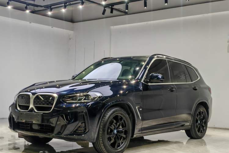 Used BMW iX3 2022 Updated Leading Version

