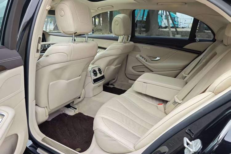 Used Mercedes-Benz S-Class 2014 S 320 L Business Model