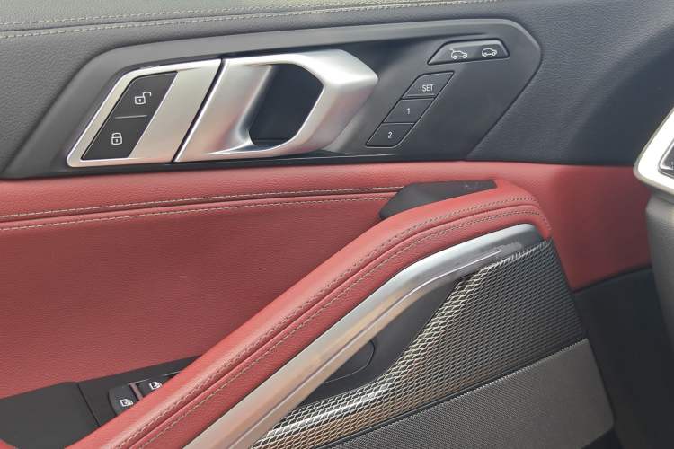 Used BMW X6 2022 xDrive40i M Sport Package
