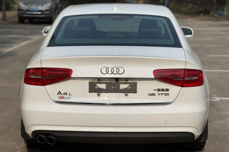 Used Audi A4L 2015 35 TFSI Automatic Comfort Model
