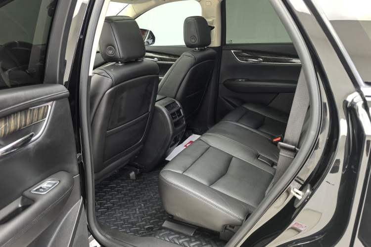 Used Cadillac XT5 2016 28T Four-Wheel Drive Luxury Model