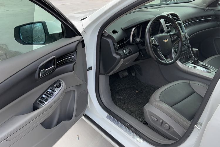 Used Chevrolet Malibu 2014 2.0L Automatic Luxury Edition
