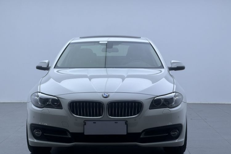 Used BMW 5 Series 2014 520i Elegant Edition