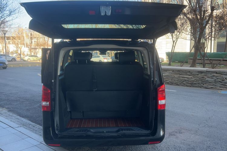 Used Mercedes-Benz Vito 2016 2.0T Elite Edition
