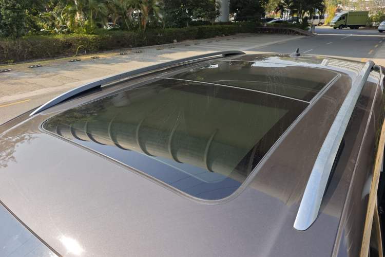 Used Volkswagen Sharan 2018 380TSI Comfort Edition 6-Seater
